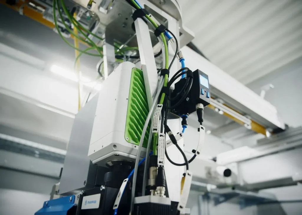 利用雷射熱像技術，對焊縫進行精確的非破壞性檢測 – LThead